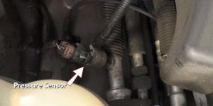 بررسی نشتی در محل نصب سنسور فشار 