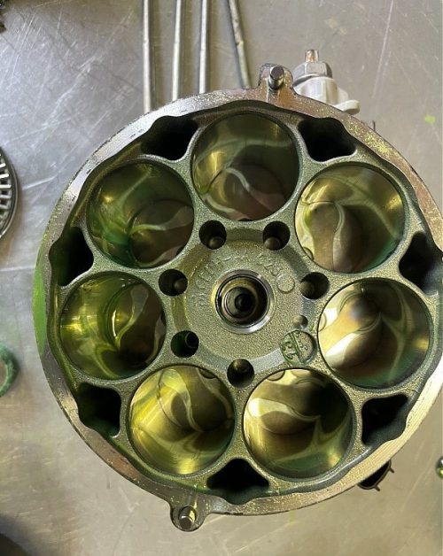 یک کمپرسور 7 سیلندری