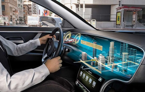 ترکیب head up با صفحه داشبورد