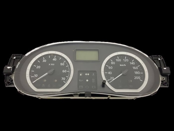 نمونه پشت آمپرهای خودروهای اواخر قرن 20 و اوایل قرن 21